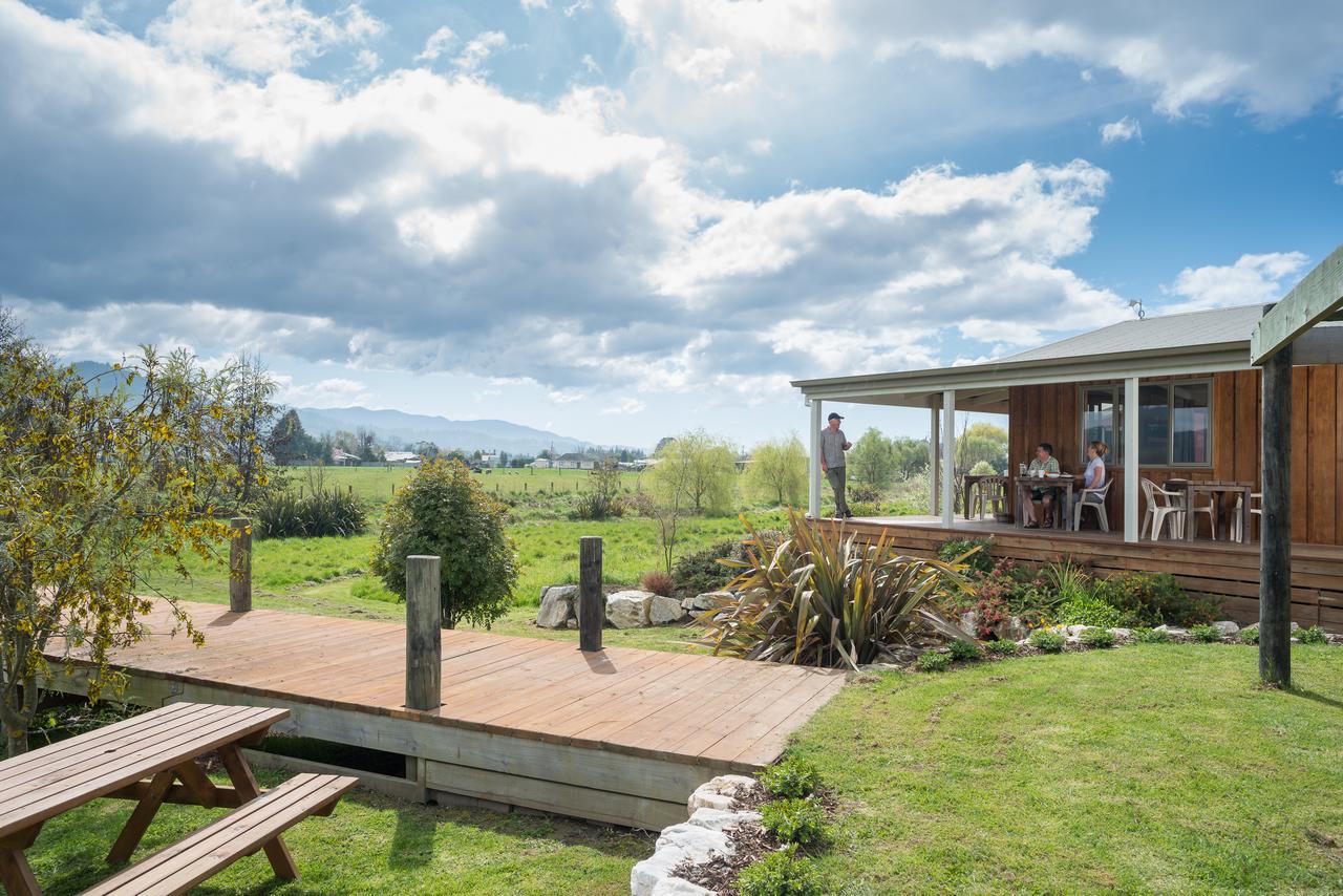 Eden'S Edge Lodge Motueka Bagian luar foto